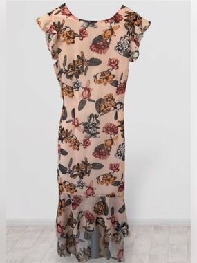 Showpo Floral Open-Back Dress – Size US 4 – Great Condition